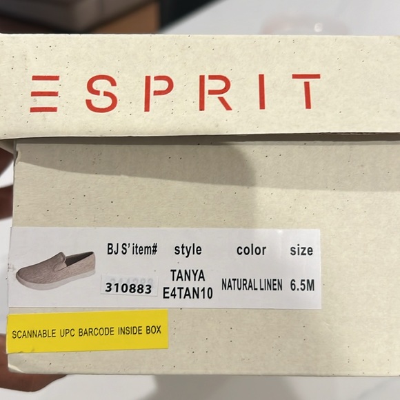 Esprit linen slip-on. Bought based on box size 6.5 wrong size. Shoe size is 7.5 - Picture 3 of 4